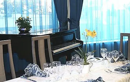 Отель Gabbiano 3*